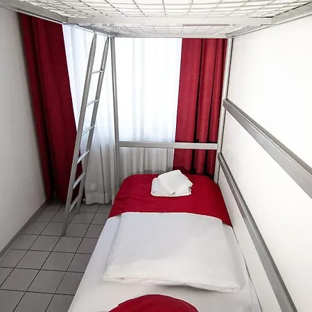 Leomar Hotell 3*