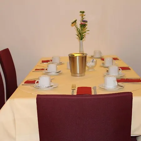 Leomar Flatrate 3* Ulma