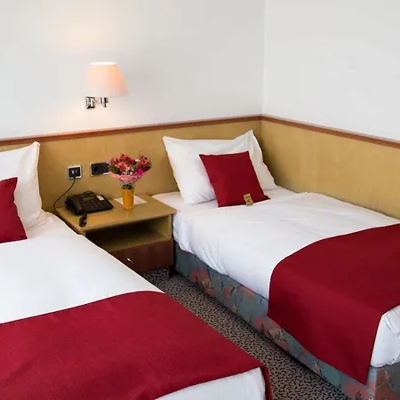 Leomar Hotell 3*