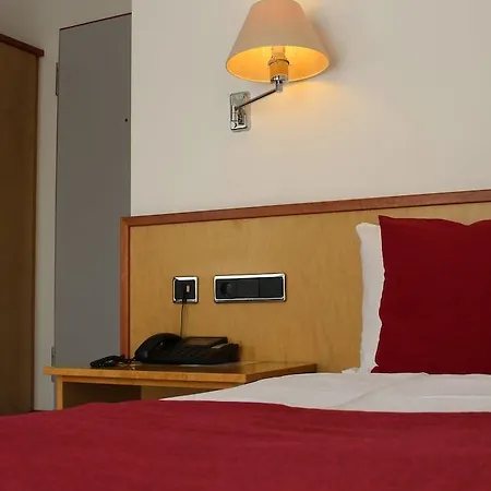 Leomar Hotell 3*