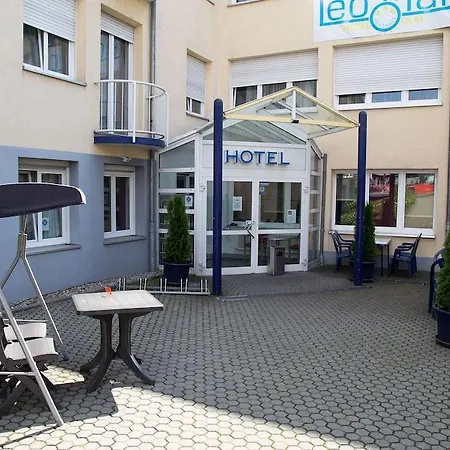 Hotel Leomar 3*