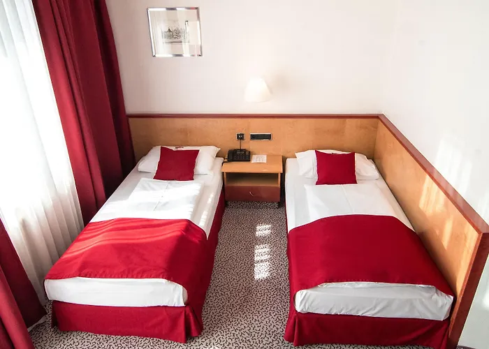 Leomar Flatrate ホテル 3*