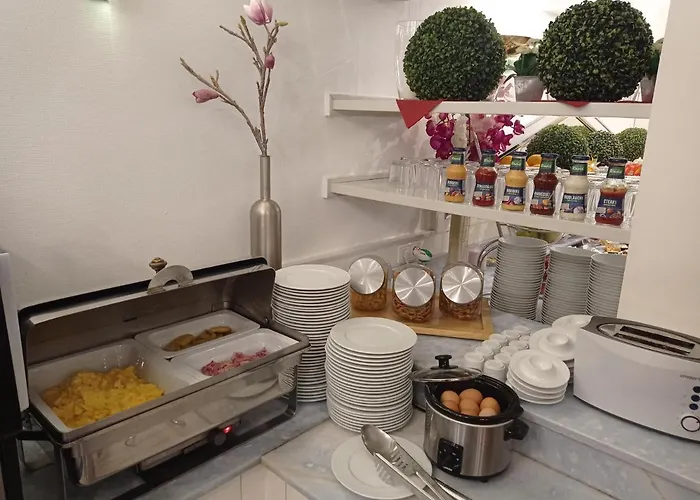 ホテル Leomar Flatrate 3*