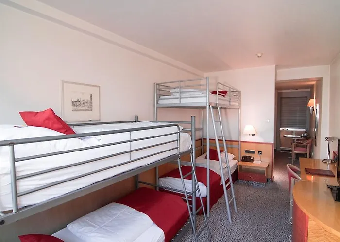 ホテル Leomar Flatrate 3*