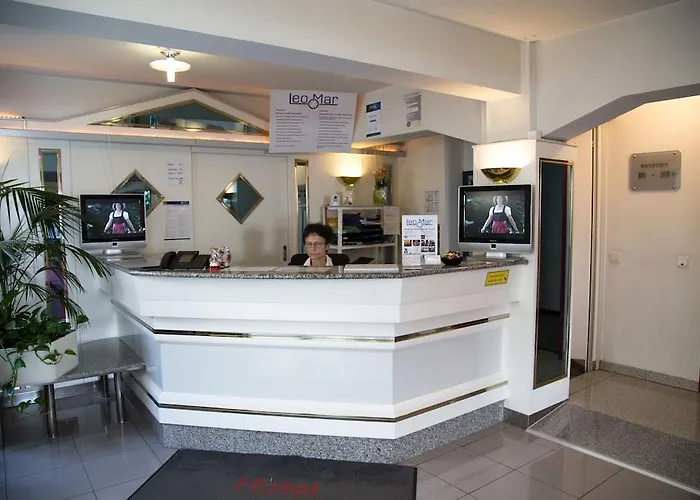 ホテル Leomar Flatrate