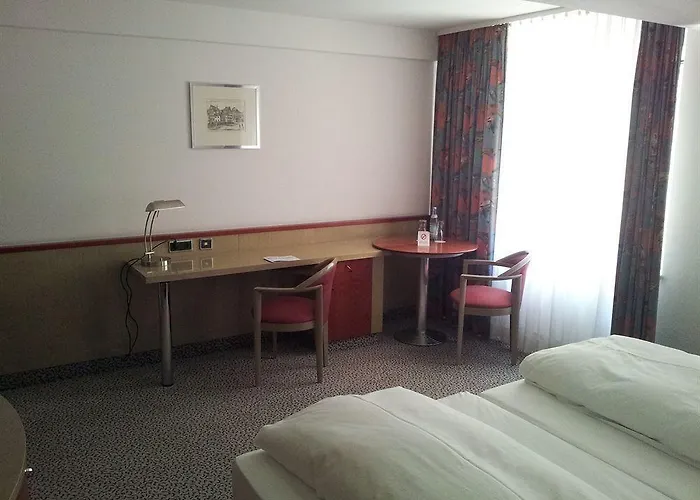 ホテル Leomar Flatrate 3*