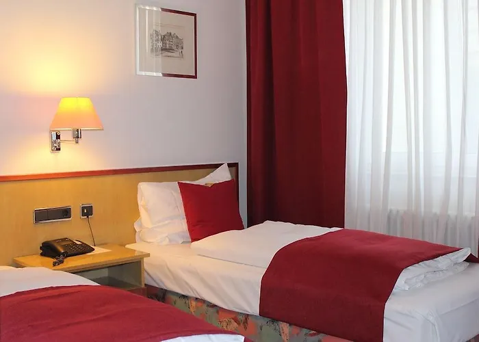 ホテル Leomar Flatrate 3*